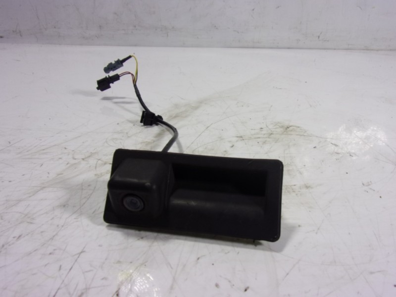 Recambio de maneta porton para seat alhambra (711) 2.0 tdi referencia OEM IAM 7N0827566A 7N0827566 