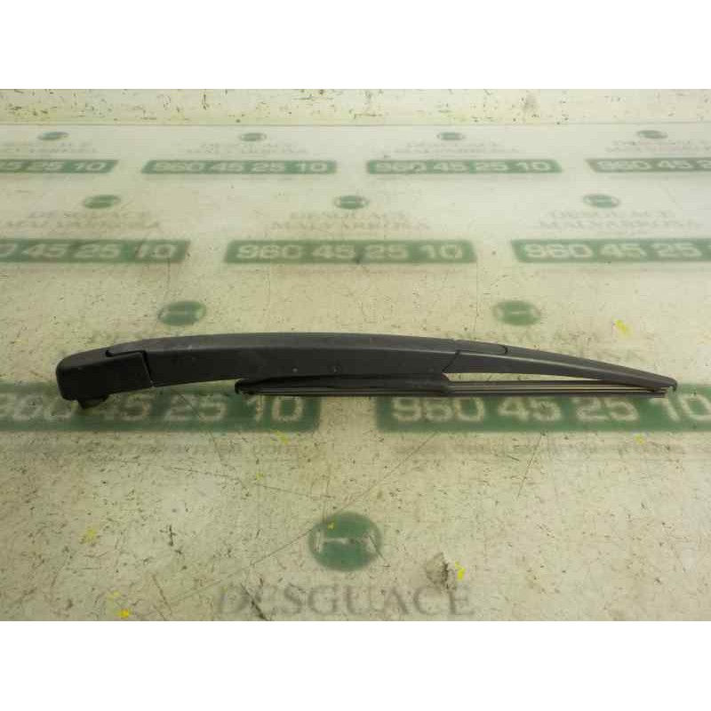 Recambio de brazo limpia trasero para peugeot 3008 1.6 hdi fap referencia OEM IAM   