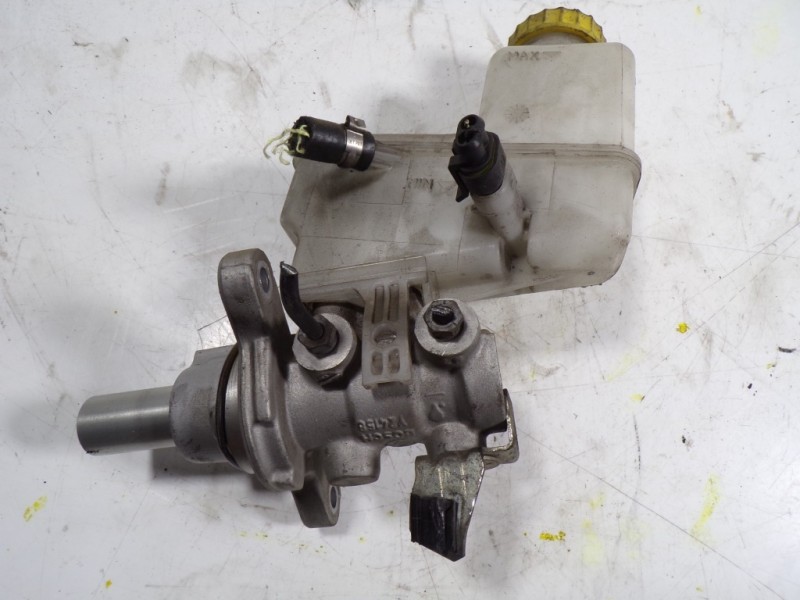 Recambio de bomba freno para fiat bravo (198) 1.6 jtdm 16v cat referencia OEM IAM 77365184  