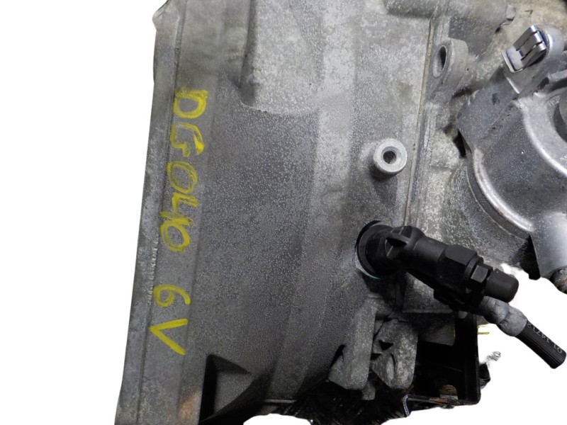 Recambio de caja cambios para opel insignia berlina 2.0 16v cdti referencia OEM IAM 5700437 95518588 