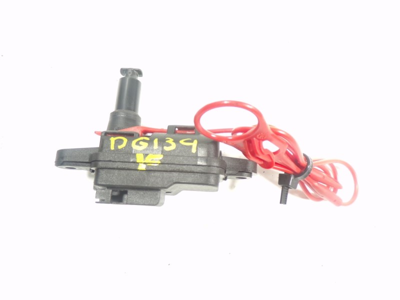 Recambio de motor c/c tapon combustible para audi q3 (8ug) 2.0 16v tdi referencia OEM IAM 4M0862153 4M0862153 