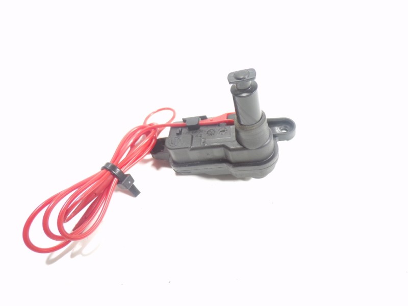 Recambio de motor c/c tapon combustible para audi q3 (8ug) 2.0 16v tdi referencia OEM IAM 4M0862153 4M0862153 