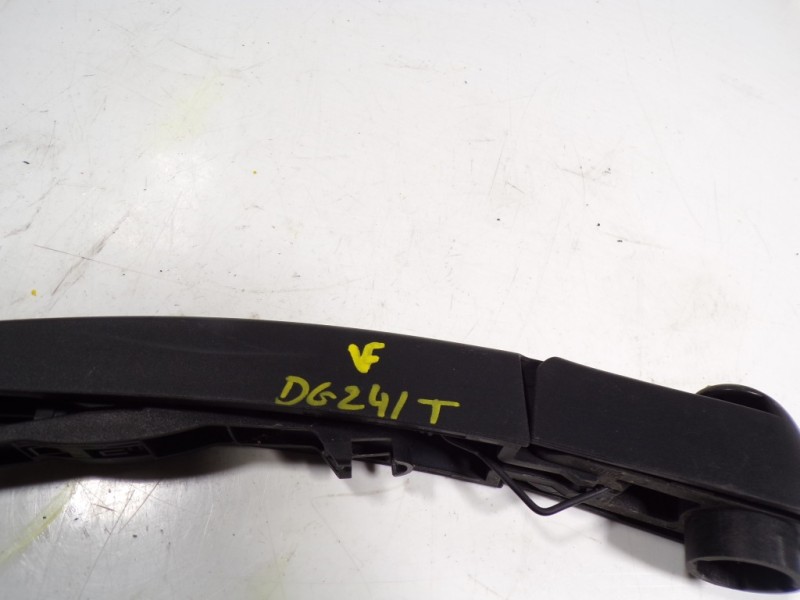 Recambio de brazo limpia trasero para mini mini (f56) 1.5 12v turbodiesel referencia OEM IAM 61617347622  