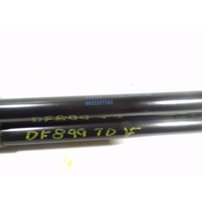 Recambio de amortiguadores maletero / porton para peugeot 3008 1.6 hdi fap referencia OEM IAM   