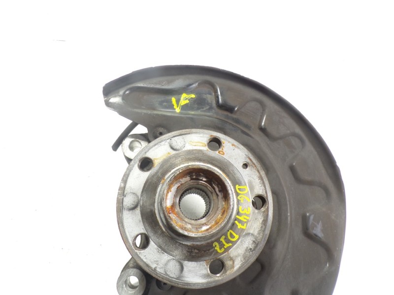 Recambio de mangueta delantera izquierda para volkswagen golf vii lim. 2.0 tsi referencia OEM IAM 5Q0407253A  
