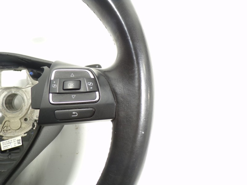 Recambio de volante para volkswagen passat alltrack 2.0 tdi dpf referencia OEM IAM 3C8419091BFE74  