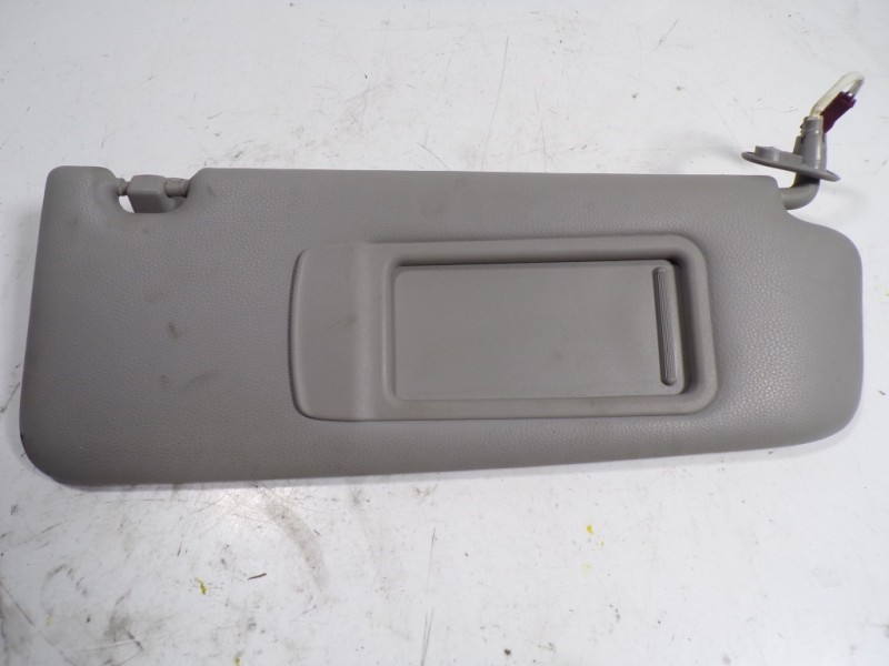 Recambio de parasol derecho para bmw serie 3 berlina (e90) 2.0 16v diesel cat referencia OEM IAM 51167252008  