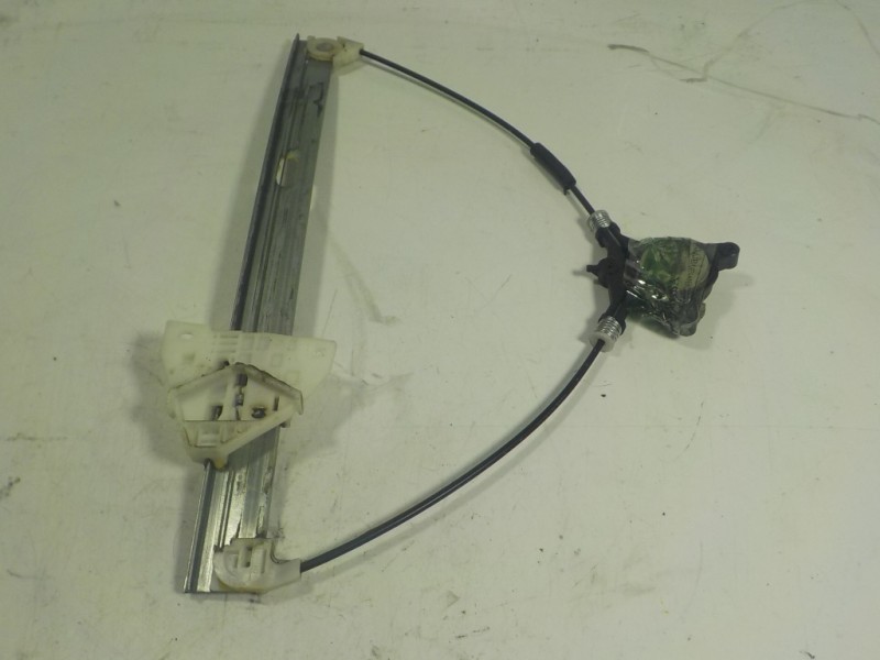 Recambio de elevalunas delantero derecho para mazda 3 berlina (bk) 1.6 16v cat referencia OEM IAM   