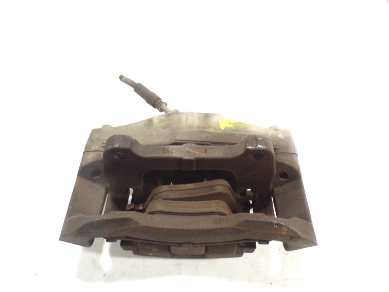 Recambio de pinza freno delantera izquierda para volvo xc90 2.4 diesel cat referencia OEM IAM 8602799  