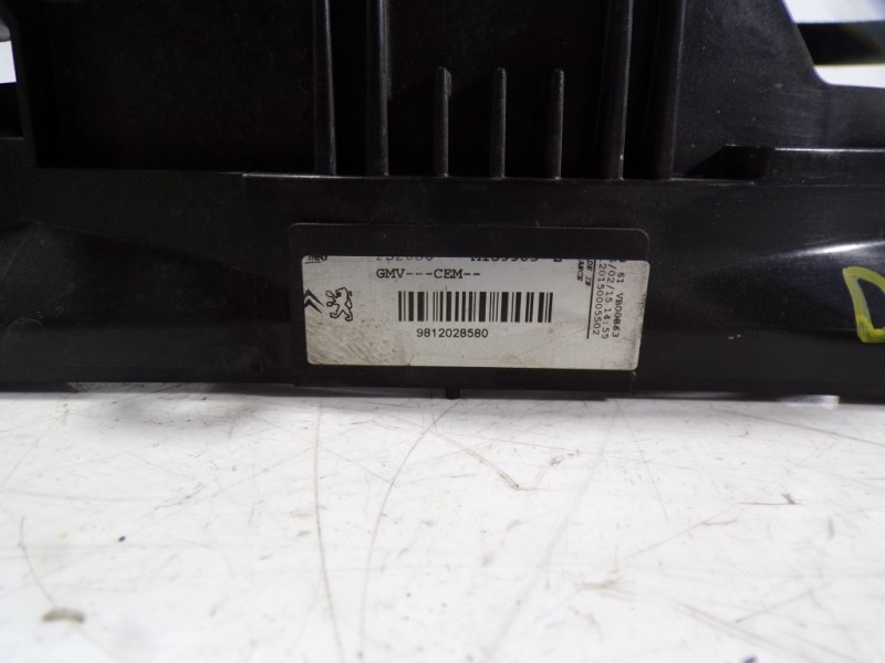 Recambio de electroventilador para peugeot 208 1.2 12v e-vti referencia OEM IAM 9812028580 9812028580 