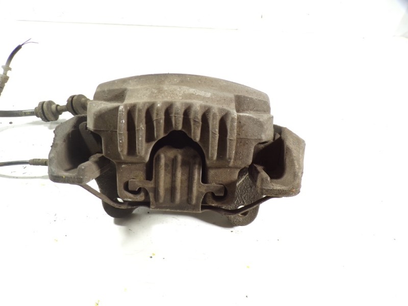 Recambio de pinza freno delantera izquierda para bmw serie 3 berlina (e90) 325d referencia OEM IAM 34116769093  