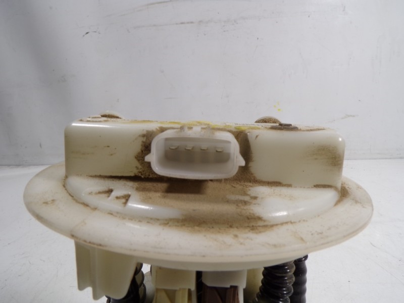 Recambio de aforador para dacia sandero 1.2 16v cat referencia OEM IAM 172022047R 17222377R 