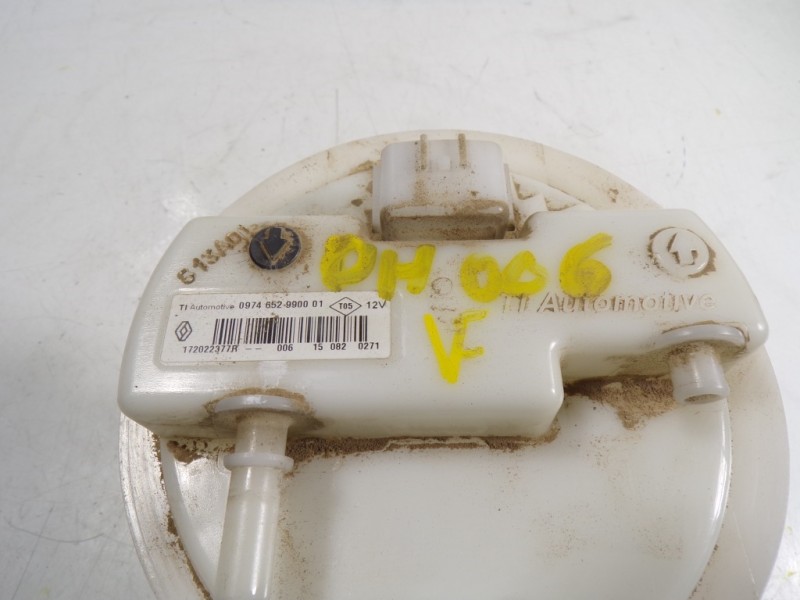 Recambio de aforador para dacia sandero 1.2 16v cat referencia OEM IAM 172022047R 17222377R 