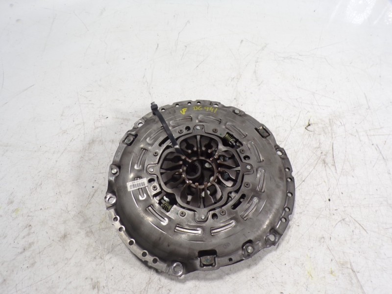 Recambio de kit embrague para nissan nv 400 2.3 dci diesel cat referencia OEM IAM   