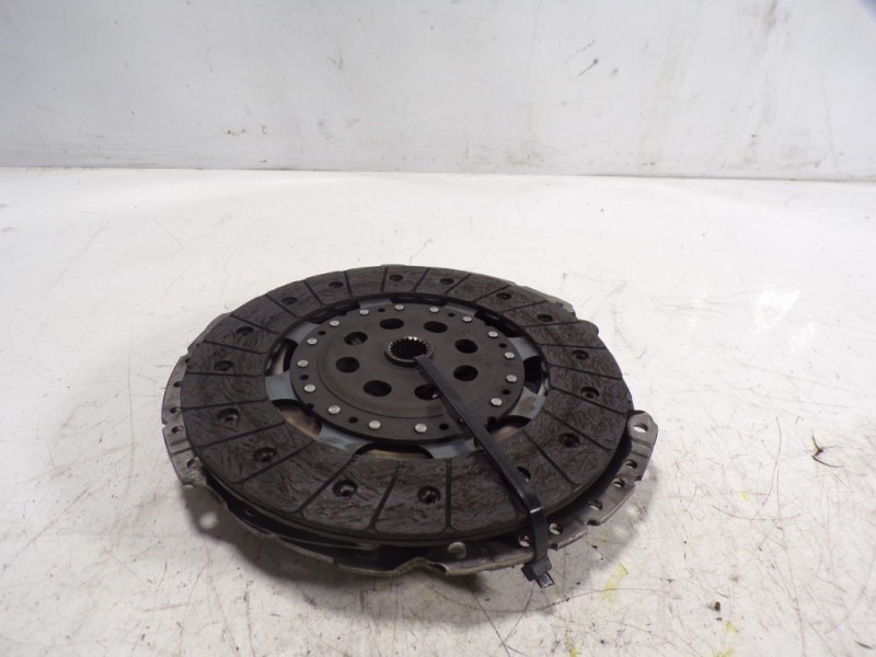 Recambio de kit embrague para nissan nv 400 2.3 dci diesel cat referencia OEM IAM   