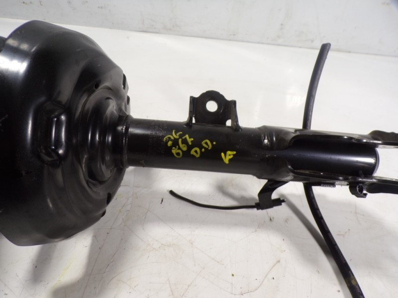 Recambio de amortiguador delantero derecho para lexus ux (za10) 250h referencia OEM IAM 4851080A67 4851076170 