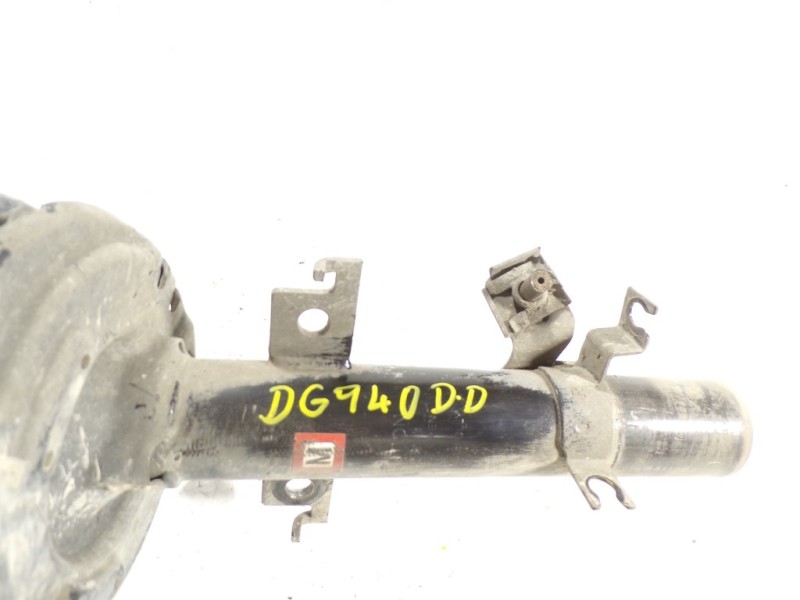 Recambio de amortiguador delantero derecho para nissan x-trail (t32) acenta 4x4 referencia OEM IAM E43024BD0A 543024BD0A 