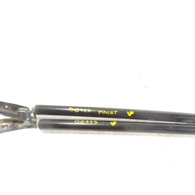 Recambio de amortiguadores maletero / porton para nissan x-trail (t32) acenta 4x4 referencia OEM IAM 904504BA1C  