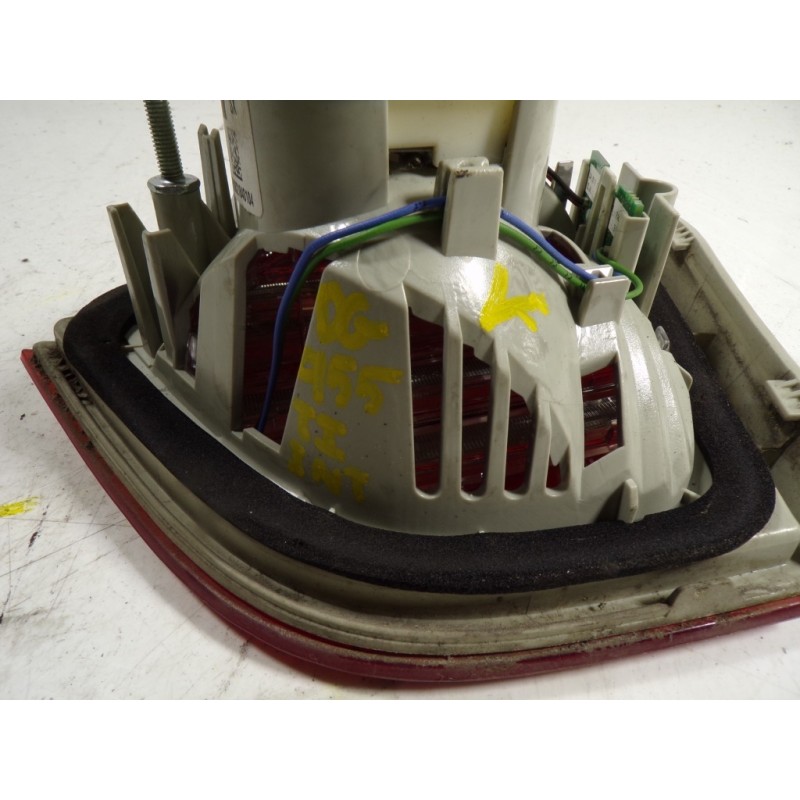 Recambio de piloto trasero izquierdo interior para bmw serie 3 berlina (e90) 2.0 turbodiesel cat referencia OEM IAM  7289427 