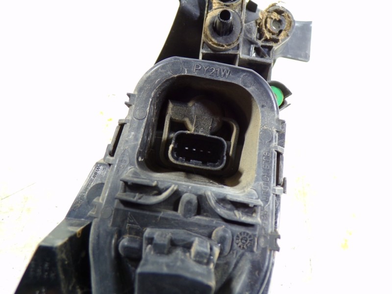 Recambio de piloto trasero derecho para renault clio iv 1.5 dci diesel fap referencia OEM IAM  265502631R 