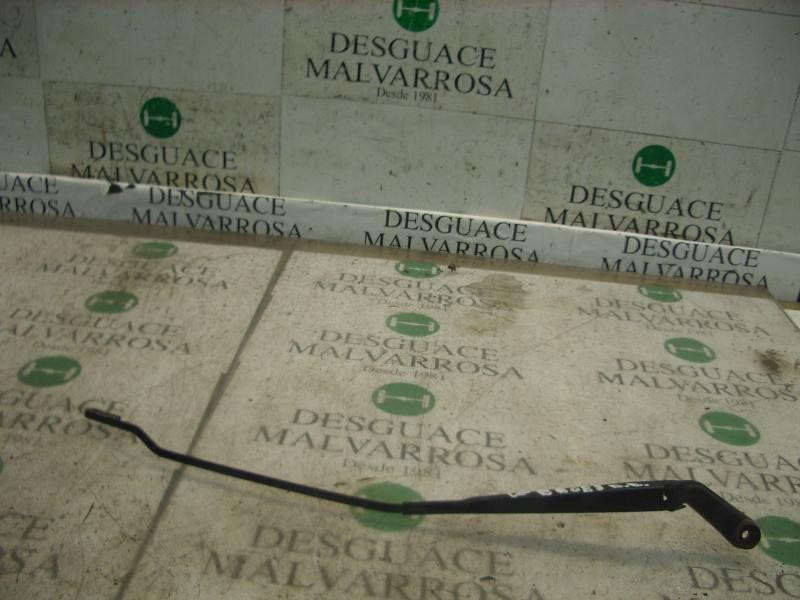 Recambio de brazo limpia delantero derecho para volkswagen bora berlina (1j2) conceptline referencia OEM IAM   