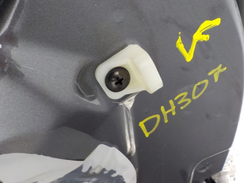 Recambio de puerta trasera derecha para hyundai ix35 1.7 crdi cat referencia OEM IAM 770042Y011  