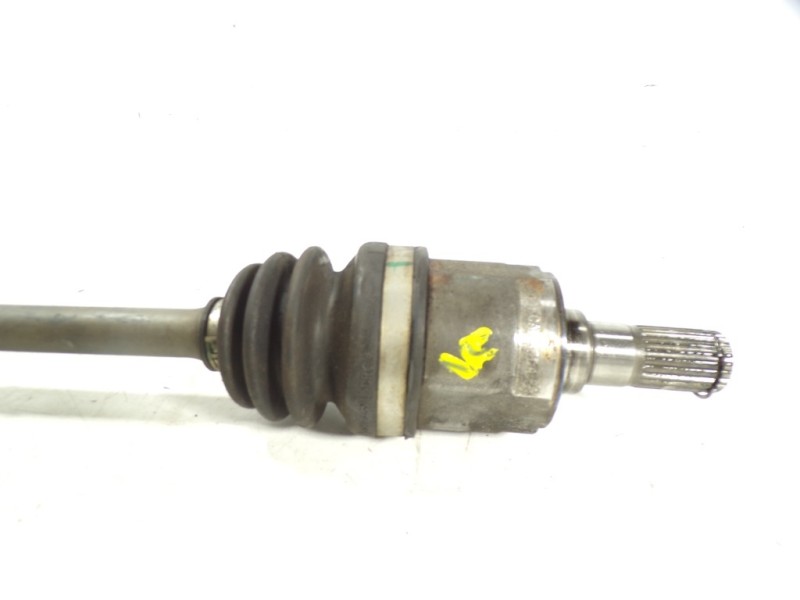 Recambio de transmision izquierda para hyundai i20 1.2 cat referencia OEM IAM 49500C8000  