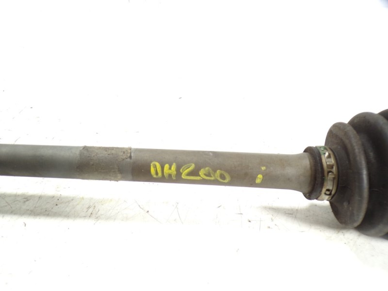 Recambio de transmision izquierda para hyundai i20 1.2 cat referencia OEM IAM 49500C8000  