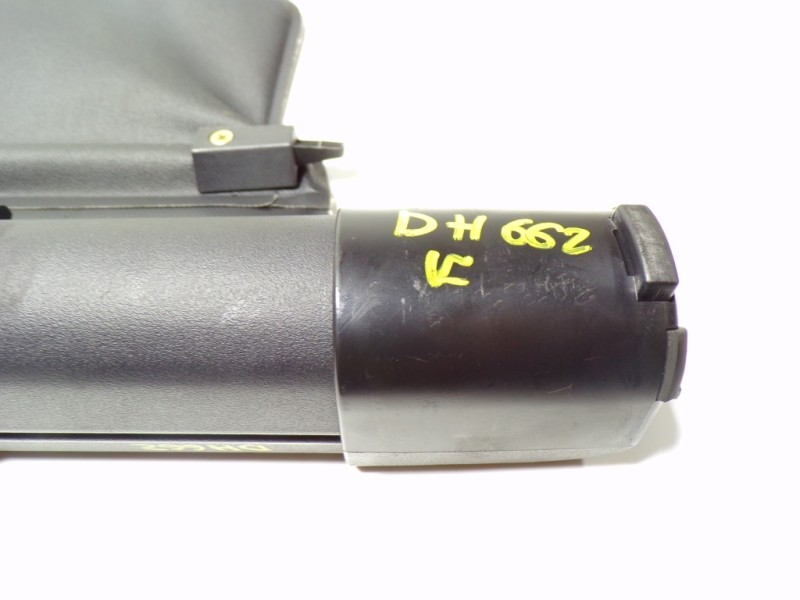 Recambio de bandeja trasera para land rover range rover sport 2.7 td v6 cat referencia OEM IAM   