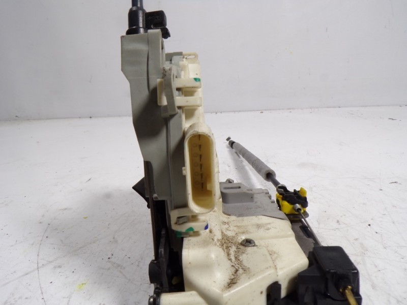 Recambio de cerradura puerta trasera izquierda para seat leon (1p1) 1.6 tdi referencia OEM IAM 1P0839015 1P0839015D 