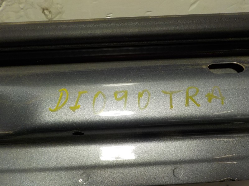 Recambio de porton trasero para volkswagen touareg (7l6) 3.0 v6 tdi dpf referencia OEM IAM 7L6827025AT  