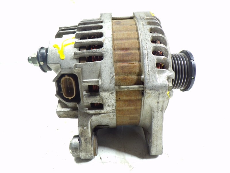 Recambio de alternador para nissan qashqai (j10) visia referencia OEM IAM 23100JD71B 23100JD71B A3TJ3881ZE