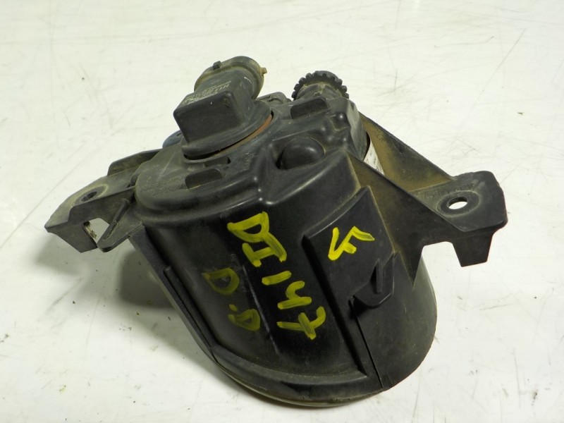 Recambio de faro antiniebla derecho para nissan qashqai (j10) visia referencia OEM IAM 261508992A  