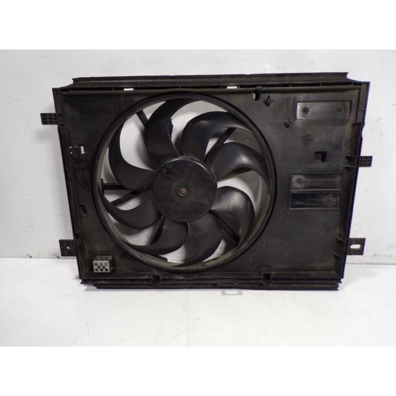 Recambio de electroventilador para citroën c4 picasso 1.6 hdi fap referencia OEM IAM 9806313280  