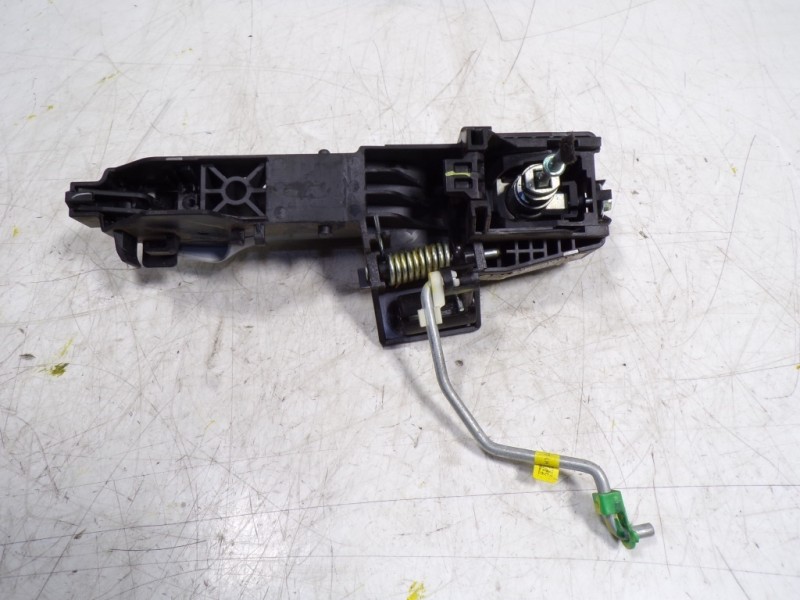 Recambio de maneta exterior delantera izquierda para kia ceed 1.6 crdi cat referencia OEM IAM 82651J7000  