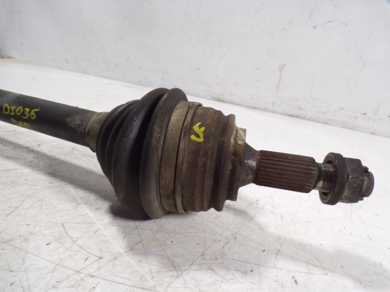 Recambio de transmision derecha para peugeot 308 1.6 blue-hdi fap referencia OEM IAM 9806699780 9806699780 