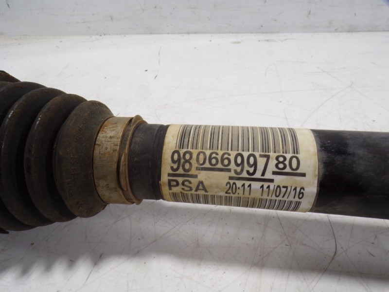 Recambio de transmision derecha para peugeot 308 1.6 blue-hdi fap referencia OEM IAM 9806699780 9806699780 