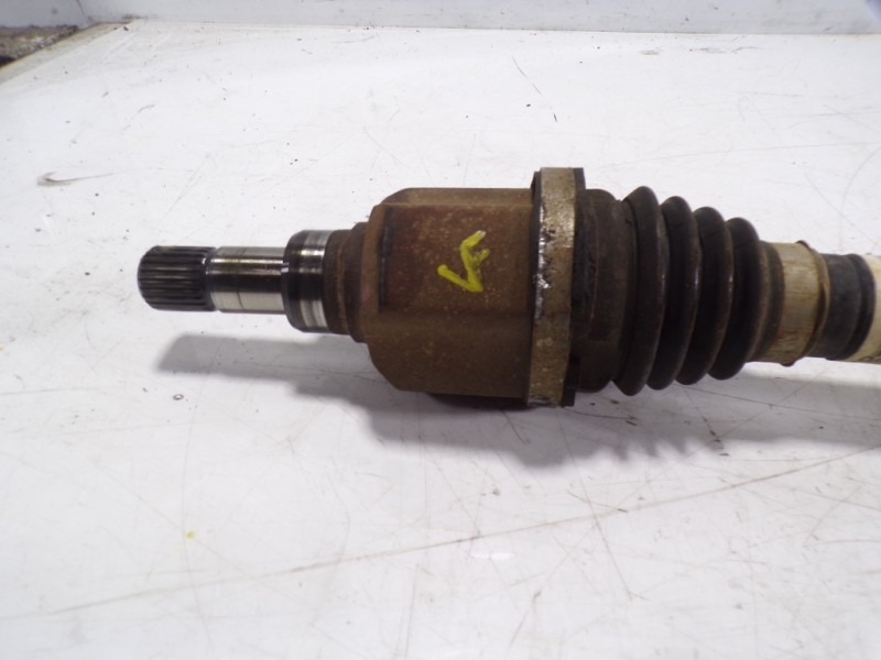 Recambio de transmision derecha para peugeot 308 1.6 blue-hdi fap referencia OEM IAM 9806699780 9806699780 