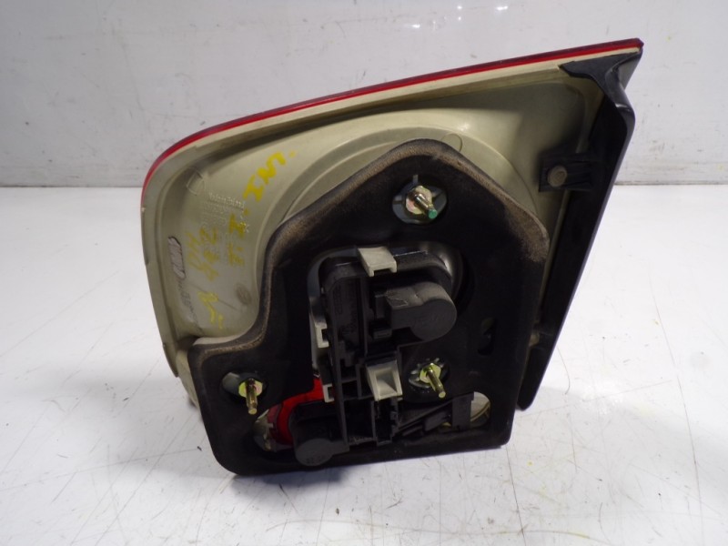 Recambio de piloto trasero izquierdo interior para volkswagen touareg (7la) tdi r5 referencia OEM IAM 7L6945093R 28269003 