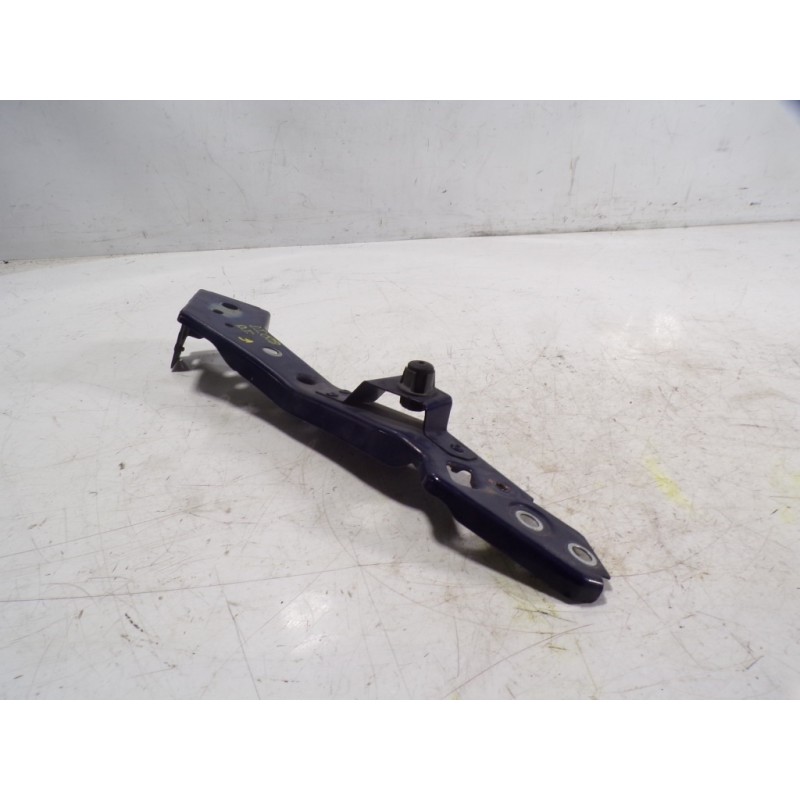 Recambio de soporte faro izquierdo para renault megane iii coupe 1.5 dci diesel fap referencia OEM IAM   