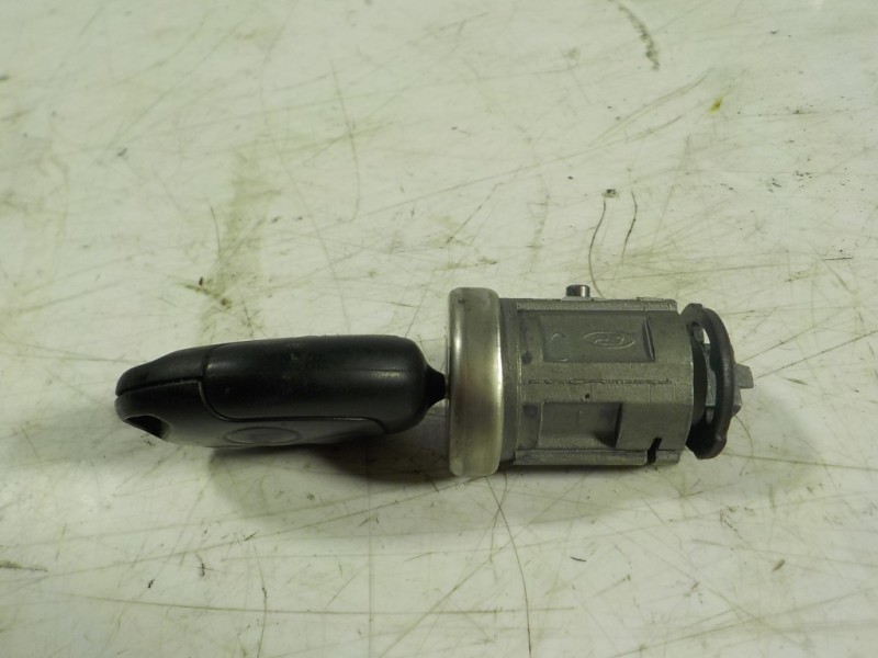 Recambio de antirrobo para ford fiesta (cbk) 1.4 tdci cat referencia OEM IAM   