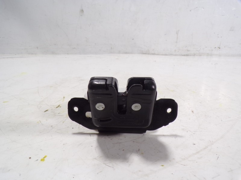 Recambio de cerradura maletero / porton para toyota auris 1.8 16v cat (híbrido) referencia OEM IAM 6935002090  