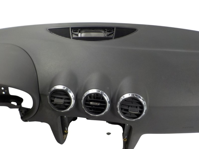 Recambio de salpicadero para audi tt (8j3/8j9) 2.0 16v tfsi referencia OEM IAM 8J1857001B24A J71U046048 