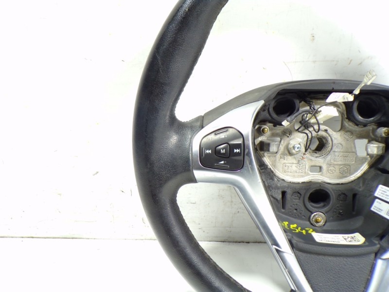 Recambio de volante para ford fiesta (ccn) 1.25 16v cat referencia OEM IAM 2067842  