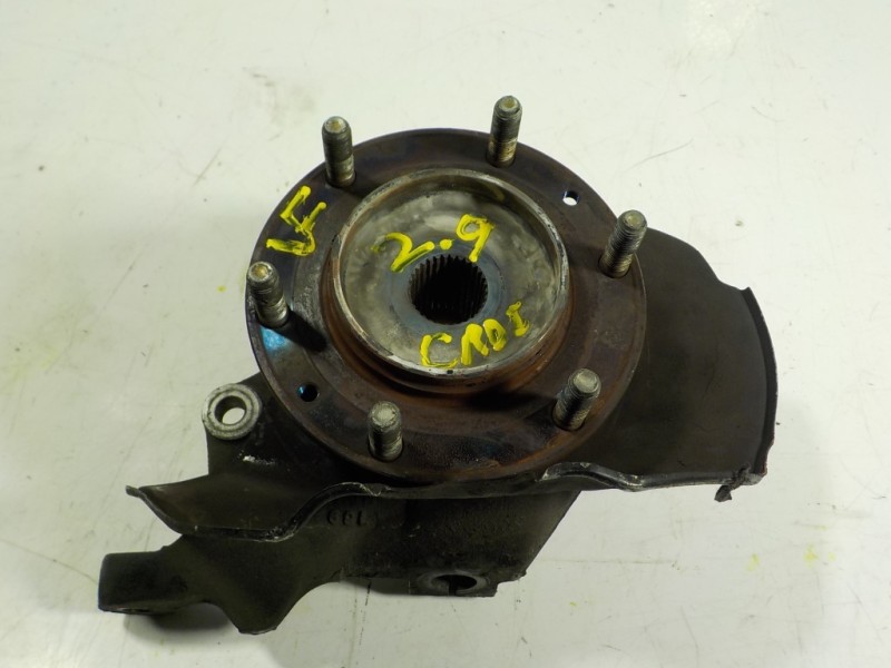 Recambio de mangueta delantera derecha para kia carnival 2.9 crdi cat referencia OEM IAM   