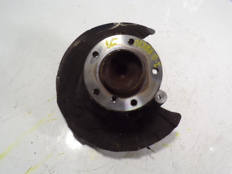 Recambio de mangueta delantera izquierda para bmw serie 1 berlina (e81/e87) 120d referencia OEM IAM 31216793923  