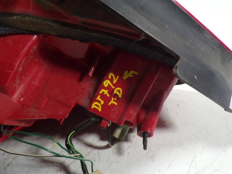 Recambio de piloto trasero derecho para toyota rav 4 (a3) executive referencia OEM IAM 8155142150  