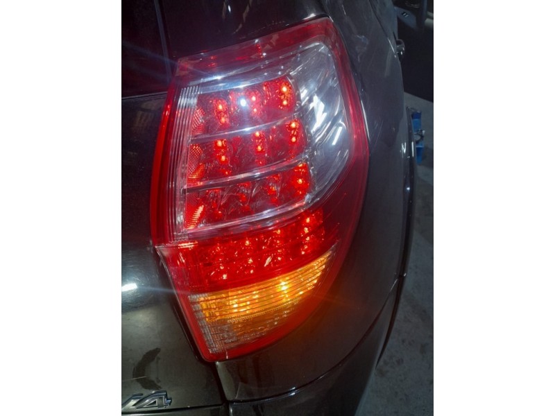 Recambio de piloto trasero derecho para toyota rav 4 (a3) executive referencia OEM IAM 8155142150  