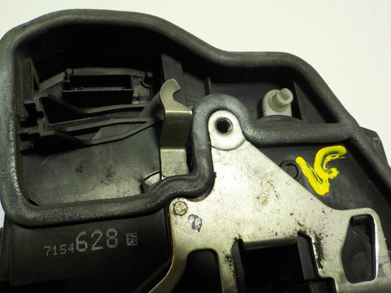 Recambio de cerradura puerta delantera derecha para bmw x3 (e83) 3.0 24v cat referencia OEM IAM 51217202146 7154628 