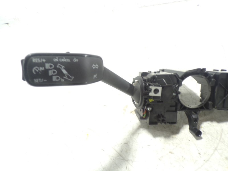 Recambio de mando intermitentes para volkswagen polo 1.0 referencia OEM IAM 2Q0953502BIGI 2Q0953502B 